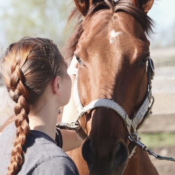 Meet your Posher, Marta - Picture 1 of 1